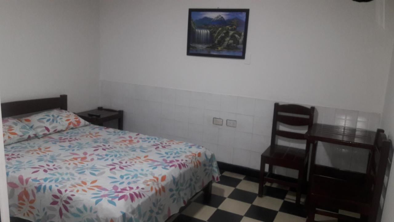 Hospedaje Santa Bárbara Buga Kültér fotó